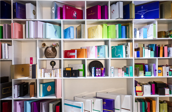 點創(chuàng)包裝展示柜