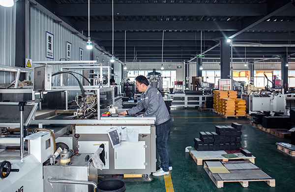 如何建議客戶選擇化妝品包裝盒