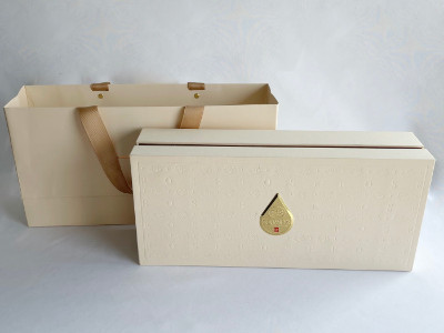 化妝品套盒-高端精品盒定制-禾詩曼